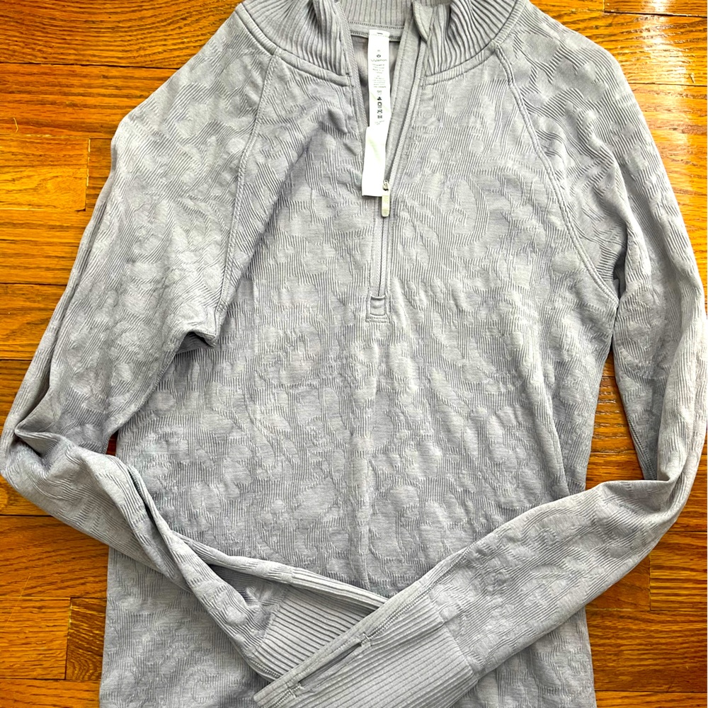 Lululemon long sleeve top - size 8